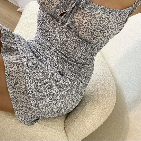 MRSALLIEXO— SOLD OUT - Picture 5 of 5